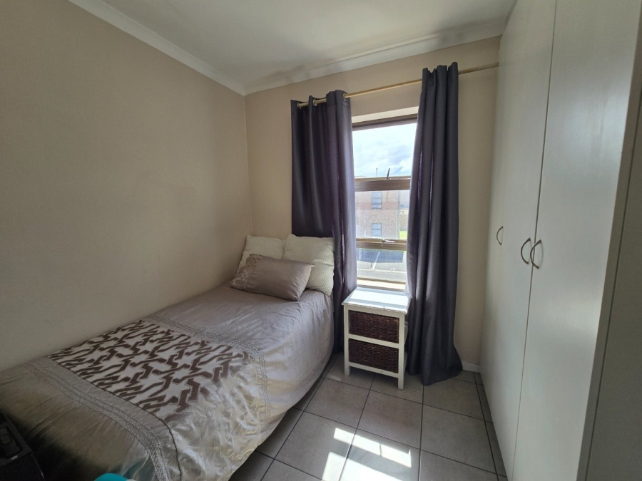 2 Bedroom Property for Sale in Pine Acres Western Cape